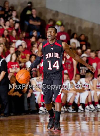 Thumbnail 1 in Marcus vs. Cedar Hill (5A Regional Final) photogallery.