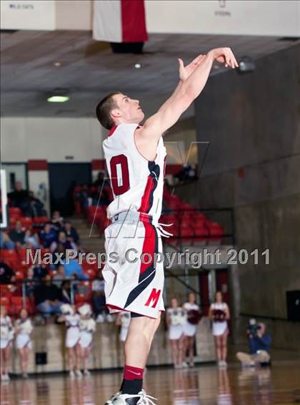 Thumbnail 3 in Marcus vs. Cedar Hill (5A Regional Final) photogallery.