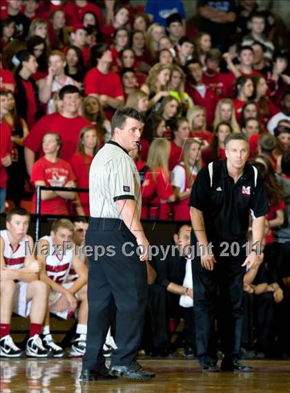 Thumbnail 1 in Marcus vs. Cedar Hill (5A Regional Final) photogallery.