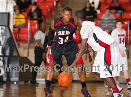 Thumbnail 1 in Marcus vs. Cedar Hill (5A Regional Final) photogallery.