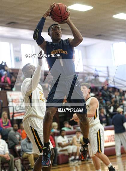 Thumbnail 3 in Olive Branch vs. Pontotoc (Hotbed Classic) photogallery.