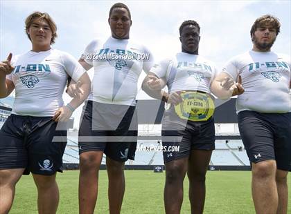Thumbnail 3 in Brunswick (Jaguars Prep 11 On Lineman Challenge Awards) photogallery.