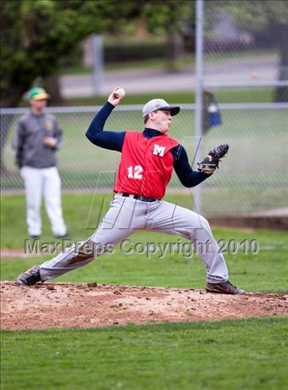 Thumbnail 1 in Cleveland_@_Marshall photogallery.