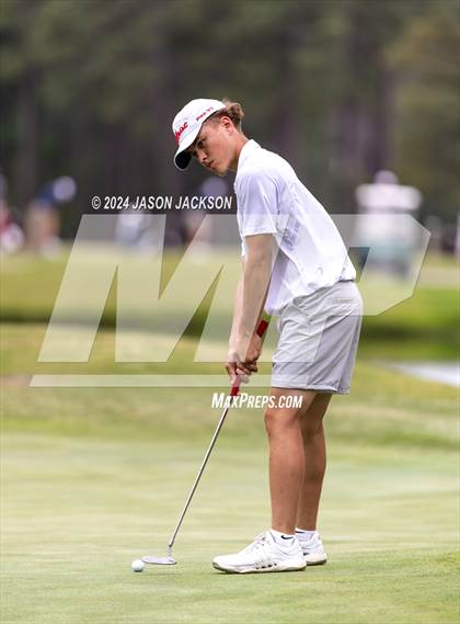 Thumbnail 2 in NCHSAA 4A Finals (Round 1) photogallery.