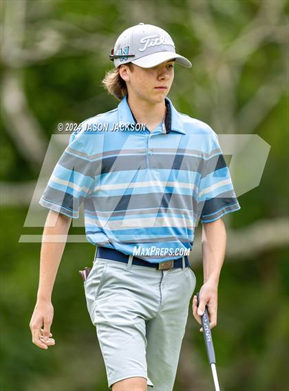 Thumbnail 3 in NCHSAA 4A Finals (Round 1) photogallery.