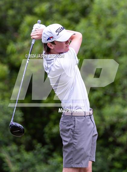 Thumbnail 3 in NCHSAA 4A Finals (Round 1) photogallery.