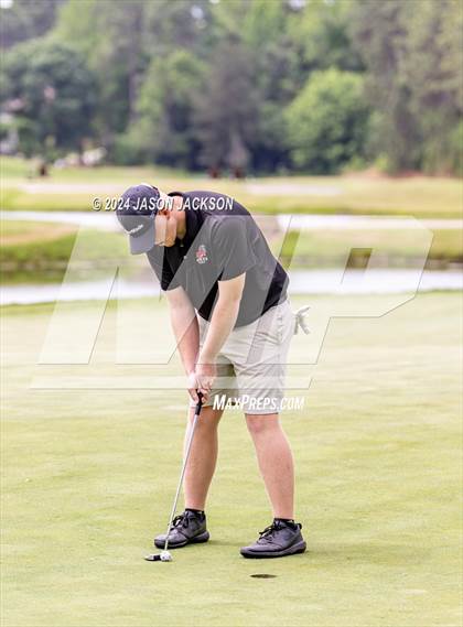 Thumbnail 3 in NCHSAA 4A Finals (Round 1) photogallery.