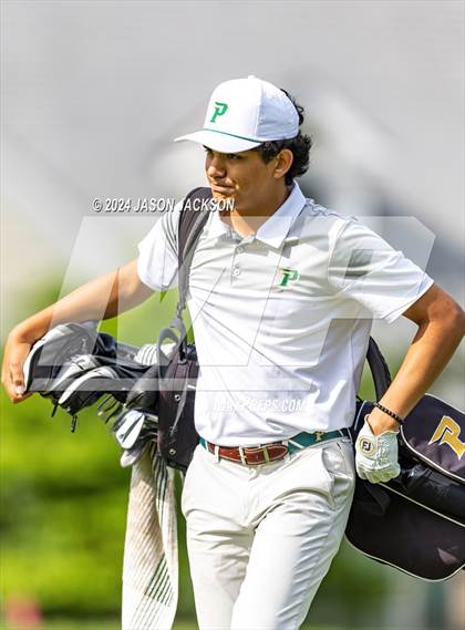 Thumbnail 3 in NCHSAA 4A Finals (Round 1) photogallery.