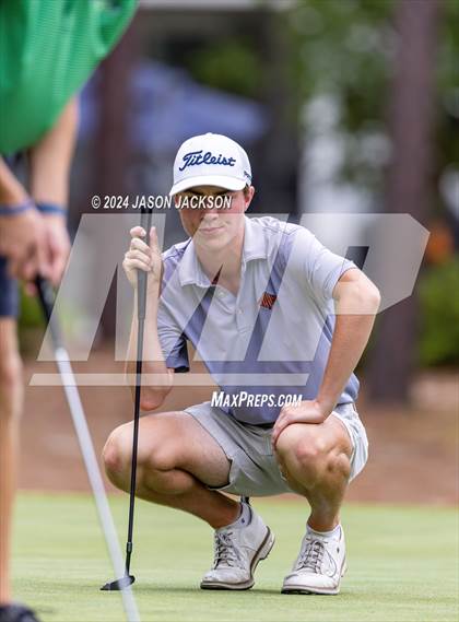Thumbnail 3 in NCHSAA 4A Finals (Round 1) photogallery.
