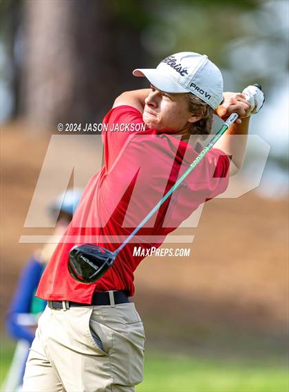 Thumbnail 2 in NCHSAA 4A Finals (Round 1) photogallery.