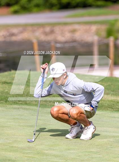 Thumbnail 2 in NCHSAA 4A Finals (Round 1) photogallery.