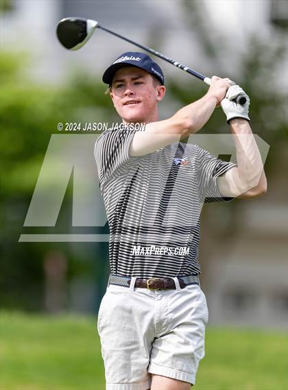 Thumbnail 1 in NCHSAA 4A Finals (Round 1) photogallery.