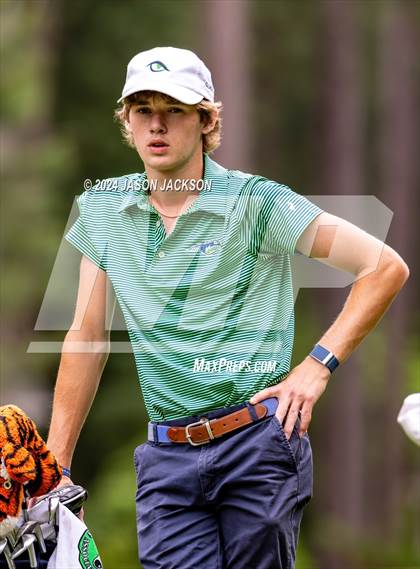 Thumbnail 1 in NCHSAA 4A Finals (Round 1) photogallery.