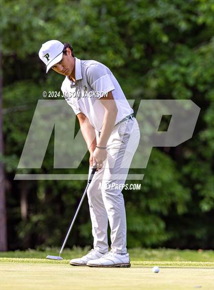 Thumbnail 2 in NCHSAA 4A Finals (Round 1) photogallery.