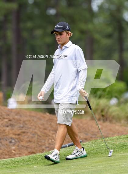 Thumbnail 1 in NCHSAA 4A Finals (Round 1) photogallery.