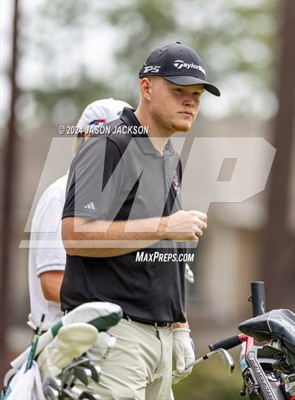 Thumbnail 1 in NCHSAA 4A Finals (Round 1) photogallery.