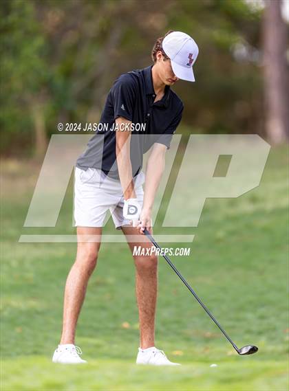 Thumbnail 1 in NCHSAA 4A Finals (Round 1) photogallery.