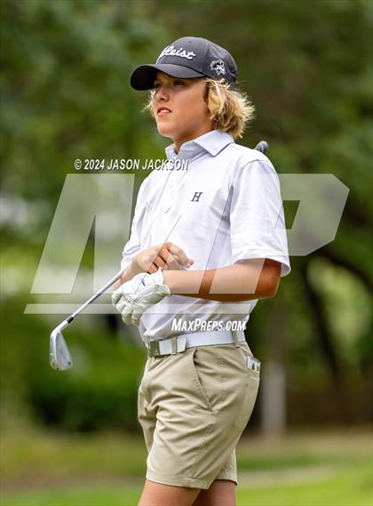 Thumbnail 3 in NCHSAA 4A Finals (Round 1) photogallery.