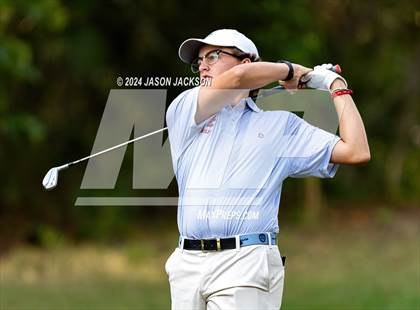 Thumbnail 2 in NCHSAA 4A Finals (Round 1) photogallery.