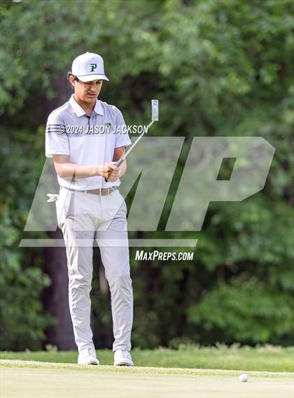 Thumbnail 2 in NCHSAA 4A Finals (Round 1) photogallery.