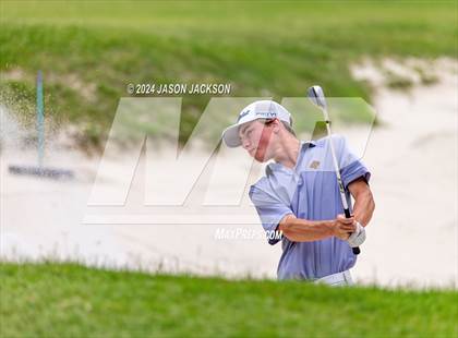 Thumbnail 3 in NCHSAA 4A Finals (Round 1) photogallery.