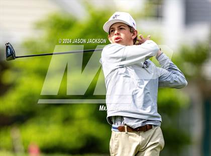 Thumbnail 2 in NCHSAA 4A Finals (Round 1) photogallery.