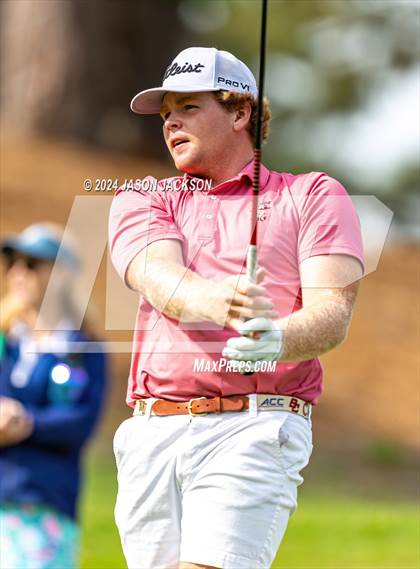 Thumbnail 1 in NCHSAA 4A Finals (Round 1) photogallery.