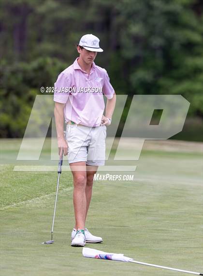 Thumbnail 3 in NCHSAA 4A Finals (Round 1) photogallery.