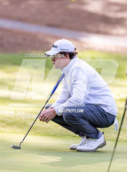 Thumbnail 2 in NCHSAA 4A Finals (Round 1) photogallery.