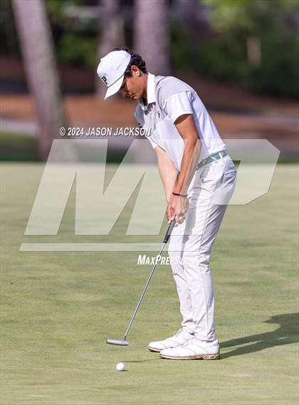 Thumbnail 3 in NCHSAA 4A Finals (Round 1) photogallery.