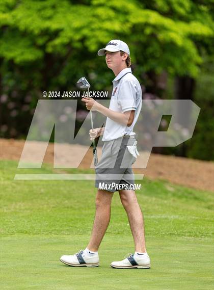 Thumbnail 1 in NCHSAA 4A Finals (Round 1) photogallery.