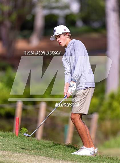 Thumbnail 1 in NCHSAA 4A Finals (Round 1) photogallery.