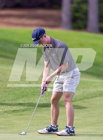 Thumbnail 3 in NCHSAA 4A Finals (Round 1) photogallery.