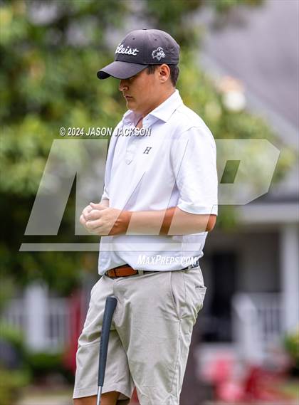 Thumbnail 1 in NCHSAA 4A Finals (Round 1) photogallery.