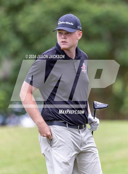 Thumbnail 3 in NCHSAA 4A Finals (Round 1) photogallery.