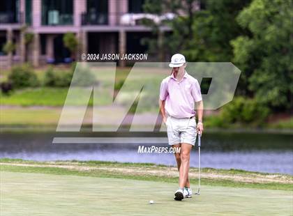 Thumbnail 1 in NCHSAA 4A Finals (Round 1) photogallery.