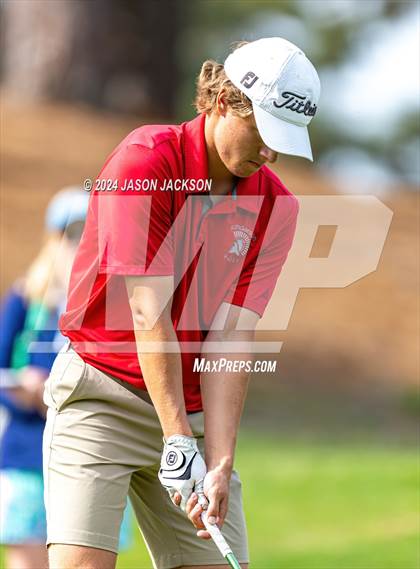 Thumbnail 1 in NCHSAA 4A Finals (Round 1) photogallery.