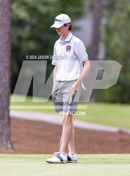 Thumbnail 3 in NCHSAA 4A Finals (Round 1) photogallery.