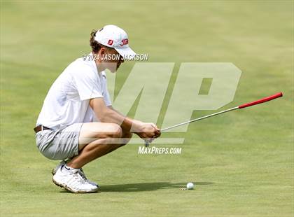 Thumbnail 2 in NCHSAA 4A Finals (Round 1) photogallery.