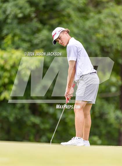 Thumbnail 1 in NCHSAA 4A Finals (Round 1) photogallery.