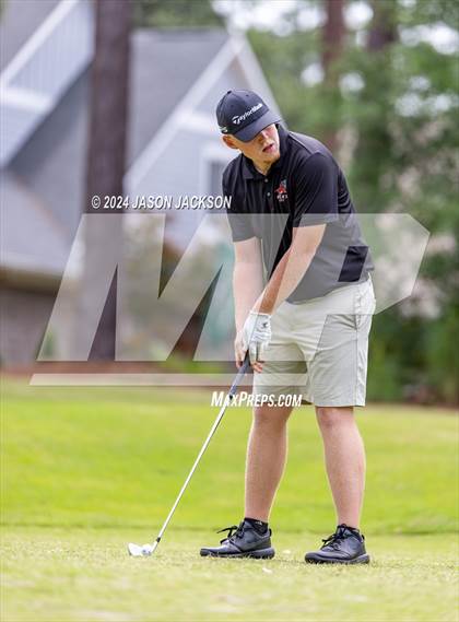 Thumbnail 1 in NCHSAA 4A Finals (Round 1) photogallery.