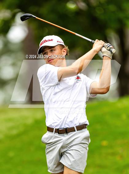 Thumbnail 2 in NCHSAA 4A Finals (Round 1) photogallery.