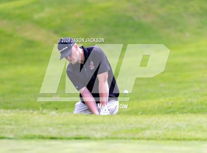 Thumbnail 2 in NCHSAA 4A Finals (Round 1) photogallery.