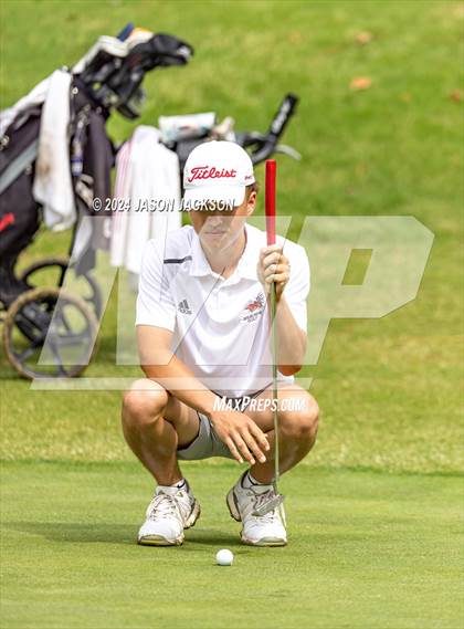 Thumbnail 2 in NCHSAA 4A Finals (Round 1) photogallery.