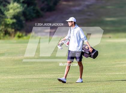 Thumbnail 1 in NCHSAA 4A Finals (Round 1) photogallery.