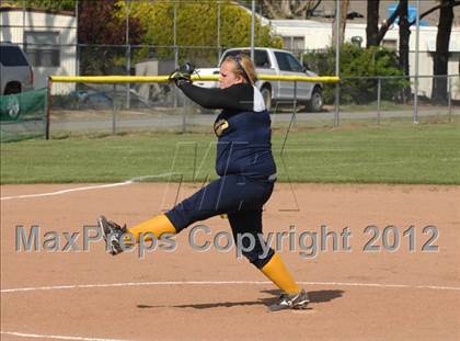 Thumbnail 2 in Shafter @ Tehachapi photogallery.