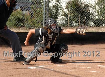 Thumbnail 3 in Shafter @ Tehachapi photogallery.
