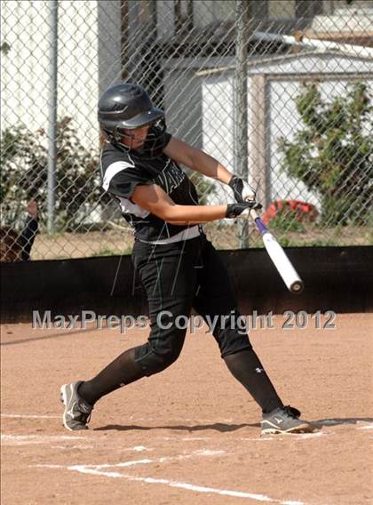 Thumbnail 1 in Shafter @ Tehachapi photogallery.