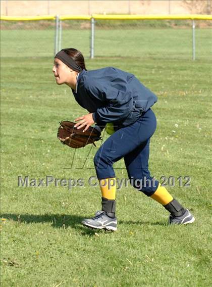 Thumbnail 2 in Shafter @ Tehachapi photogallery.