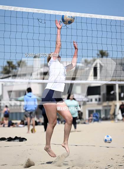 Thumbnail 2 in Wave League Finals - Corona del Mar photogallery.